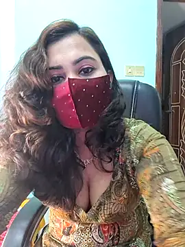 Bristy- Chat XXX in diretta