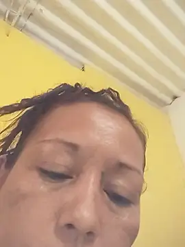 marinita13's Live XXX Chat