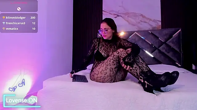 MissKathyfox: онлайн-секс-чат