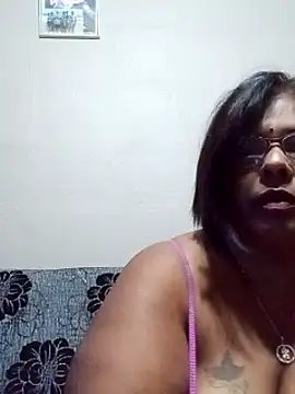 mileesha's Live XXX Chat