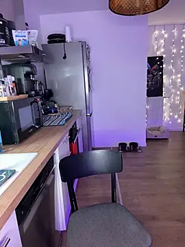 LaPetiteKim Chat XXX in diretta