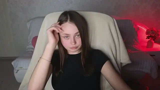 baby_emmaaa: онлайн-секс-чат