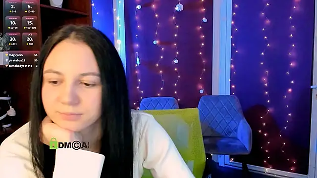 mira_vibe's Live XXX Chat