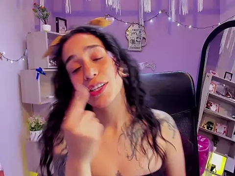 Chatroom XXX en direct de StaceyLeee