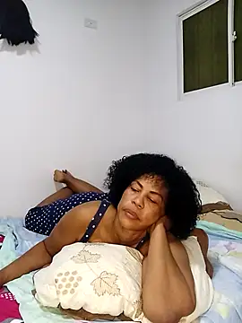 IIv0ryN0IIReX-XX: онлайн-секс-чат