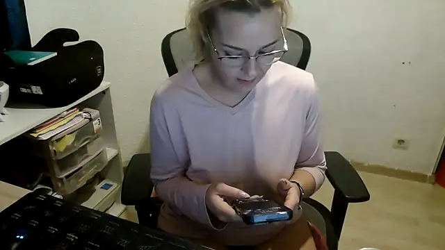 Chat +18 de bekka__ ao vivo