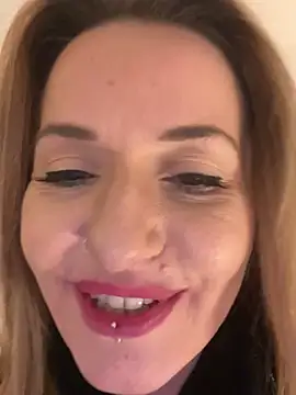 GangBangKitty's Webcam Show