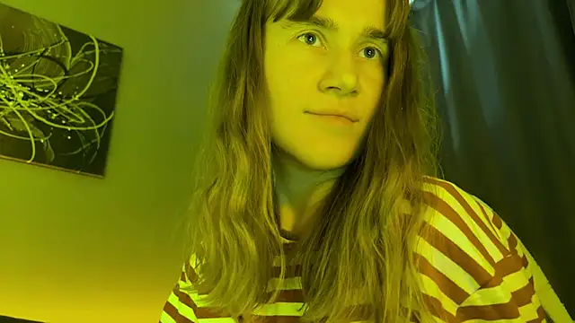 kleya_ élő XXX-chatje