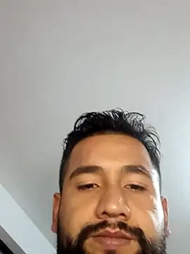 Онлайн чат XXX sabor_Latino_bdsm