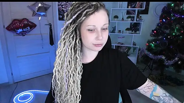 HoneySallyMoore élő XXX-chatje