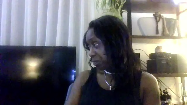 Ebony-SultryX: онлайн-секс-чат