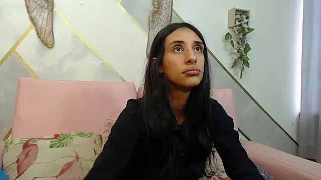 RoxanaCyrano_ Live XXX-chat