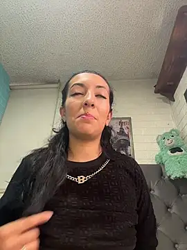 Chatroom XXX en direct de SALOME_KORLAND