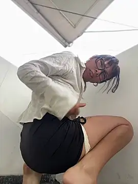 Namii_cute – Naživo XXX chat