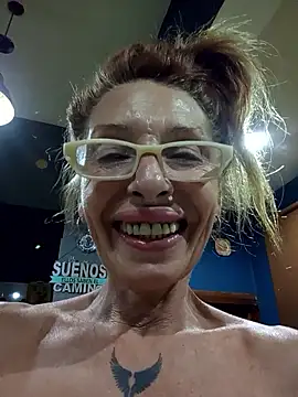 FrozenWaffle's Live XXX Chat