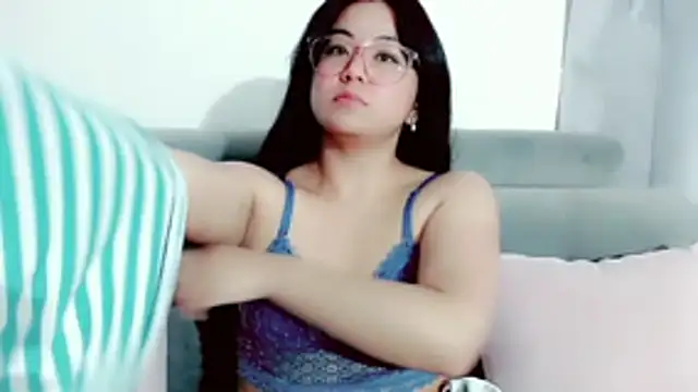 mariana_katto's Live XXX Chat