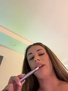 Онлайн чат XXX IsabellaEtthan