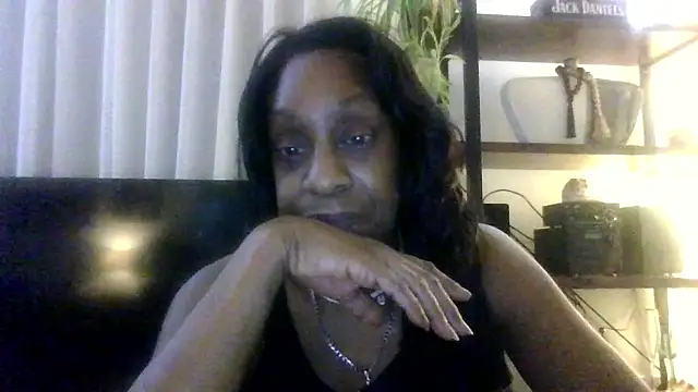 Ebony-SultryX Live XXX-chat