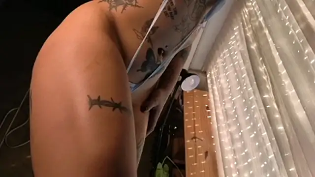 Jess_tattoo11 webcam show