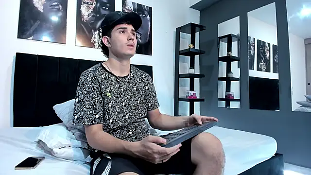 Alejo_Grey Chat XXX live