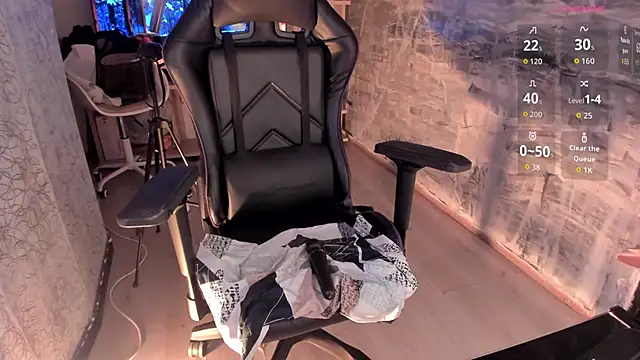 Chatroom XXX en direct de LunaBaker-1