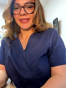 Онлайн чат XXX alicee16