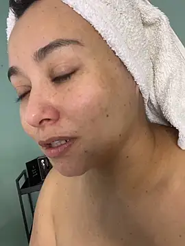 sharon_leone26's Live XXX Chat