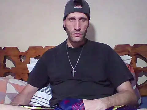 Tomy_Bulat Chat XXX in diretta