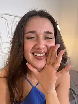 MayaVonDe's Live XXX Chat