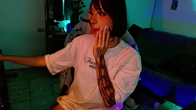 Layla_quinn's Live XXX Chat