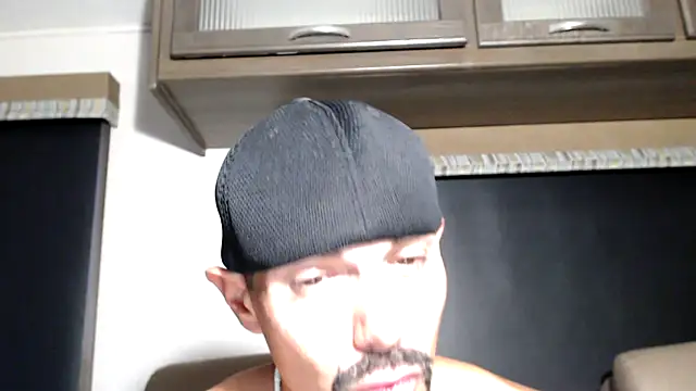 ThickD2C's Live XXX Chat