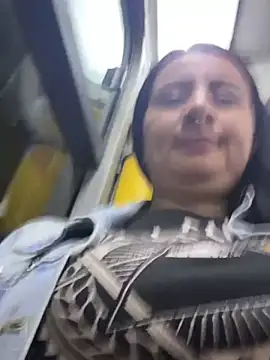 Abril_Luv's Live XXX Chat