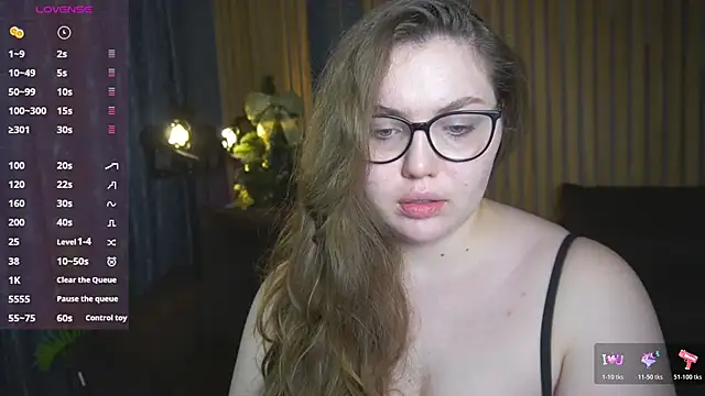 LuxSopphia's Live XXX Chat