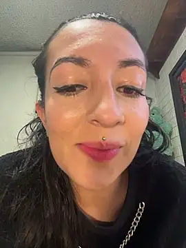 Czat XXX na żywo – SALOME_KORLAND