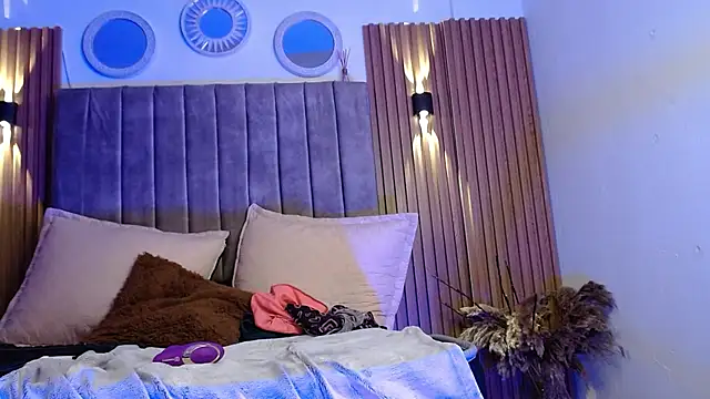 estrella_gold's Live XXX Chat