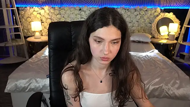 BabyFlowerr's Live XXX Chat