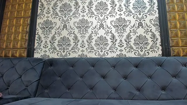 LissaBigTitts Chat XXX in diretta