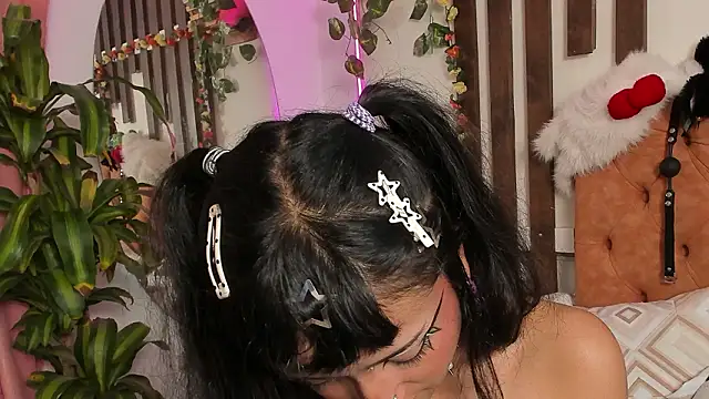 MeowMota_ live XXX chat