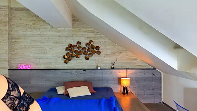 foxxy_milf webcam show