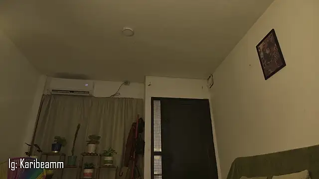 Karibeam live XXX chat
