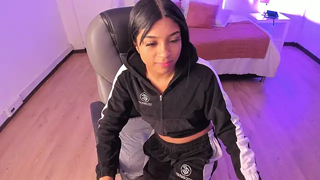 Sofia_collen_'s Live XXX Chat