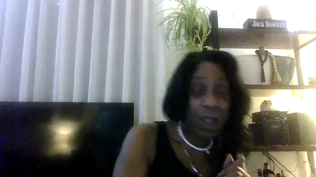 Ebony-SultryX's Live XXX Chat