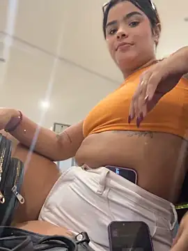 Kaily_Sweet16's Live XXX Chat