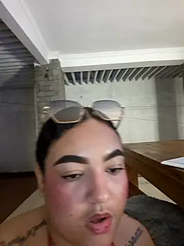 Jessie_em: онлайн-секс-чат