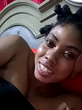 Chat XXX en directo de HONEYSWEETS_LIVE