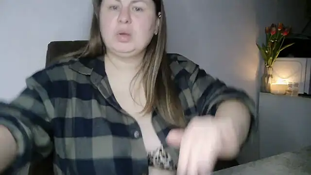 Chatroom XXX en direct de MartaXLove