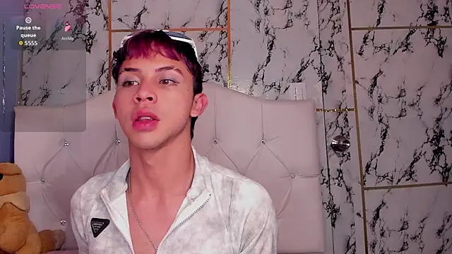 Prince_Apoloのウェブカメラショー