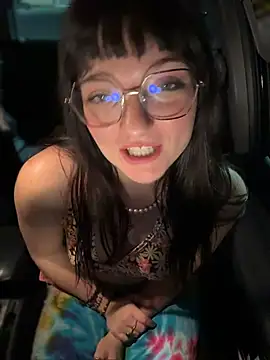 Онлайн чат XXX urpuppymoon