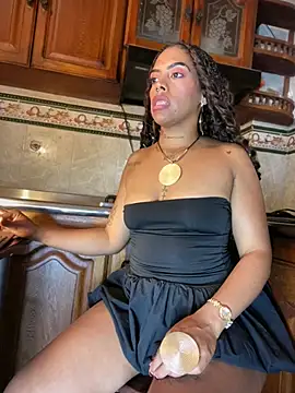 NovaFoxx live XXX chat