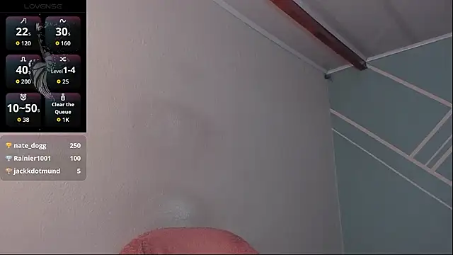 Lucy-Bluesea's Live XXX Chat